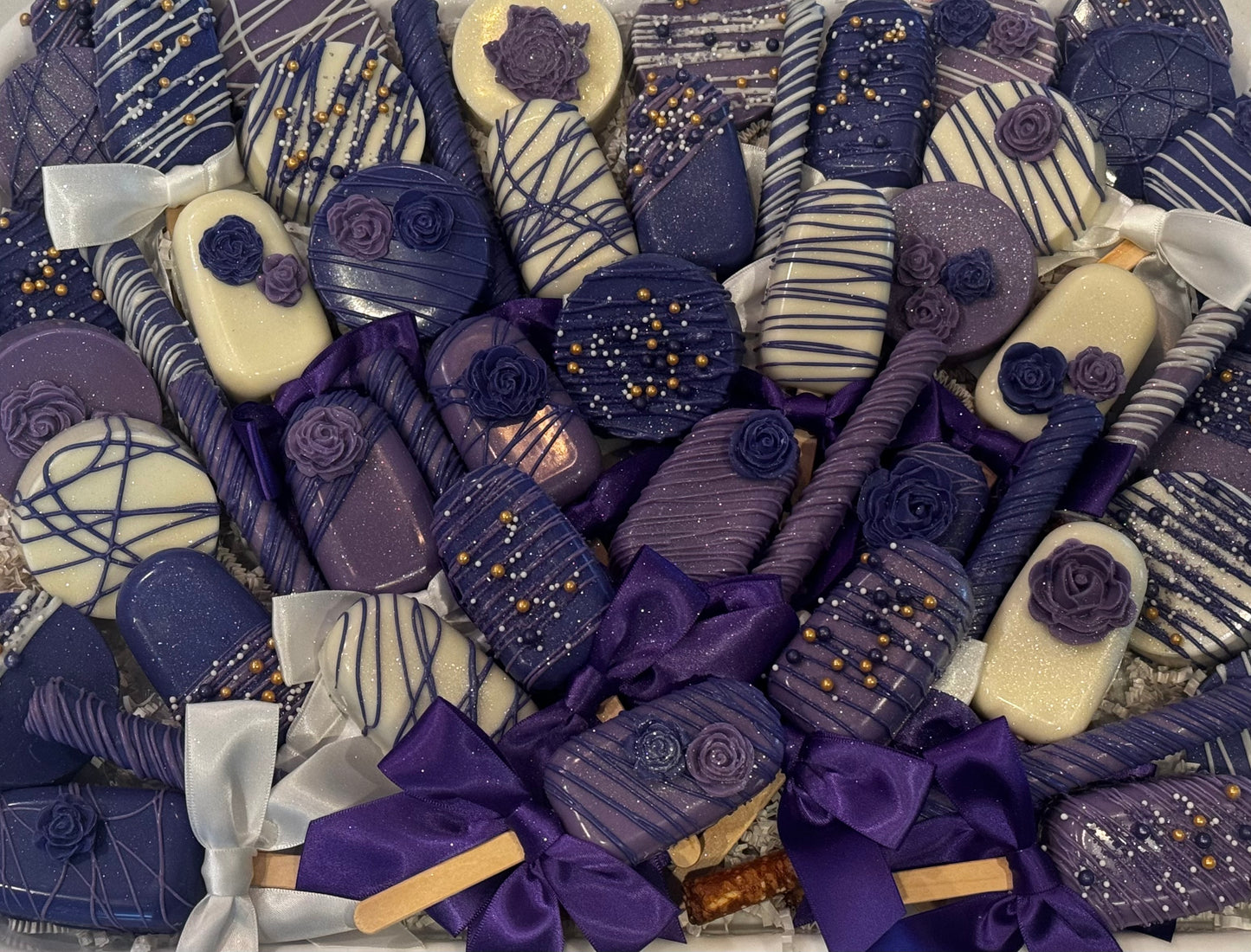 Large Party Platter - Cakesicles, Dipped Oreos, & Dipped Preztels